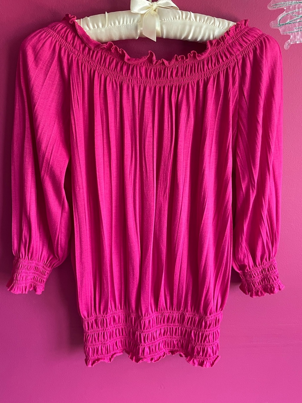 ๐ธFuchsia Ruffled Boho Peasant Top๐ธ - Picture 3 of 4